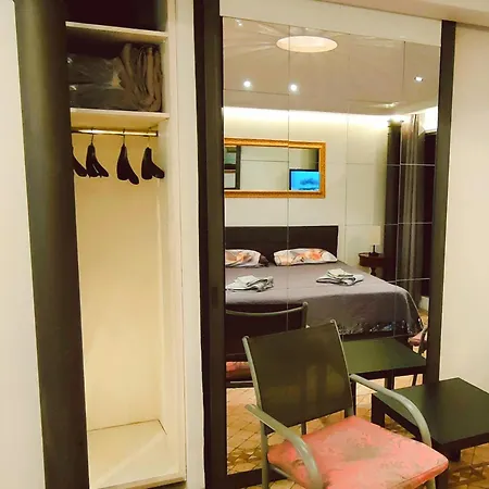 Mini-appartamento Indipendente Vicino Ospedale - Galileo 3*